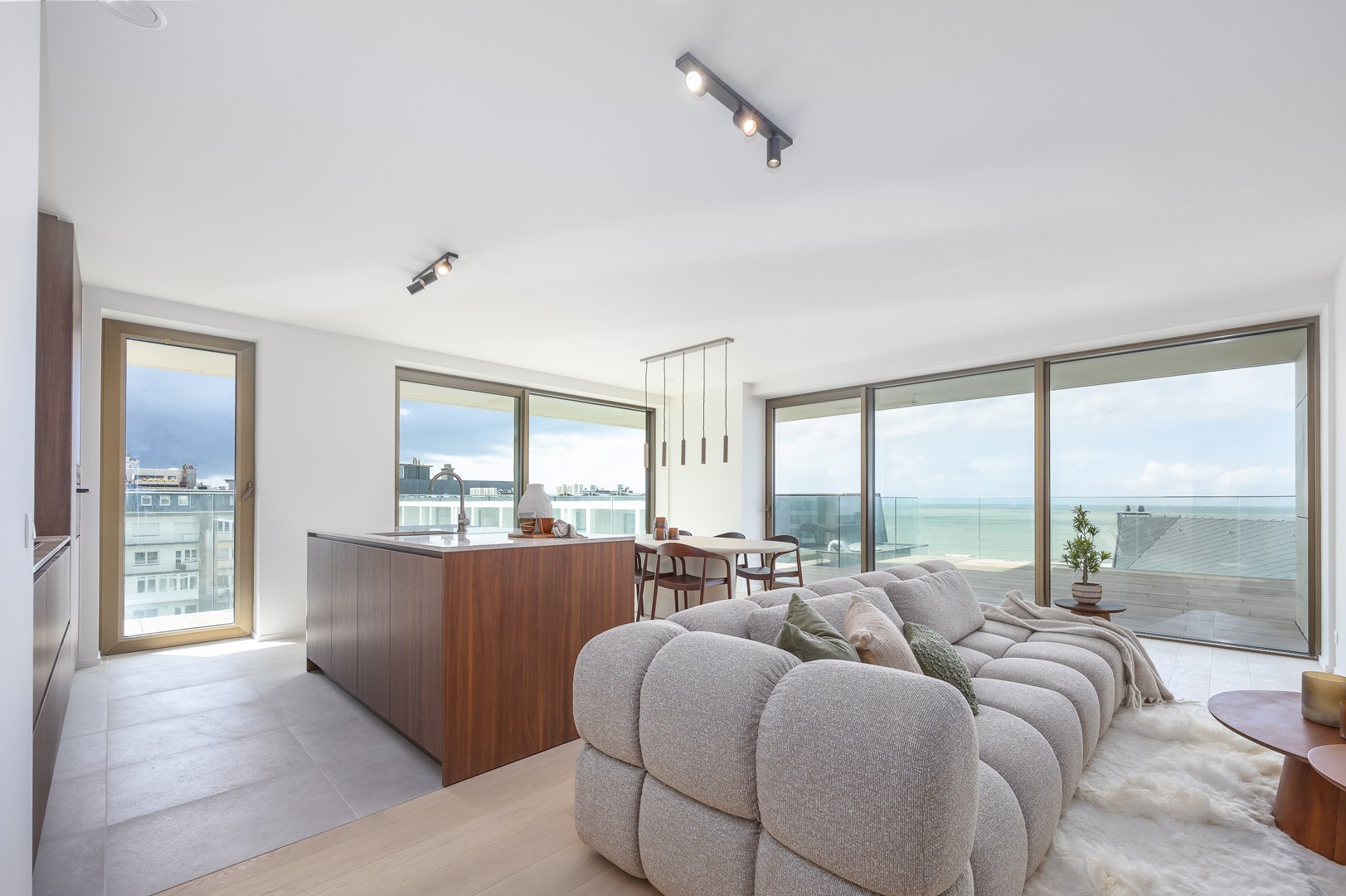 Appartement te koop in Oostende met 2 slaapkamers - foto 2