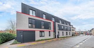 Riant appartement op de 1ste verdieping van residentie "Hannah", in het centrum van TongerloINDELINGDit appartement heeft een bruto bew. opp. van...