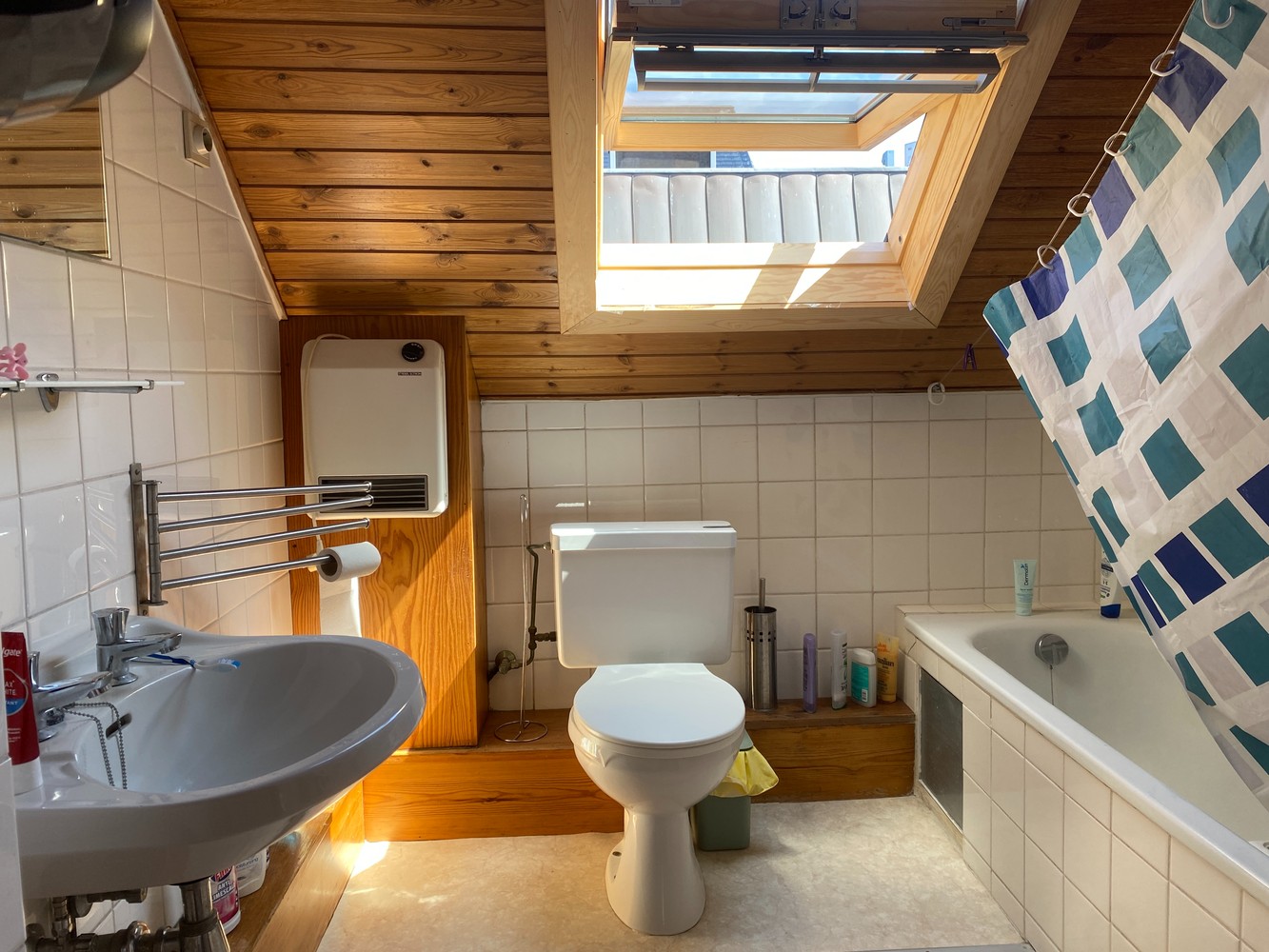 Bemeubelde studio in hartje van Leuven! - foto 5