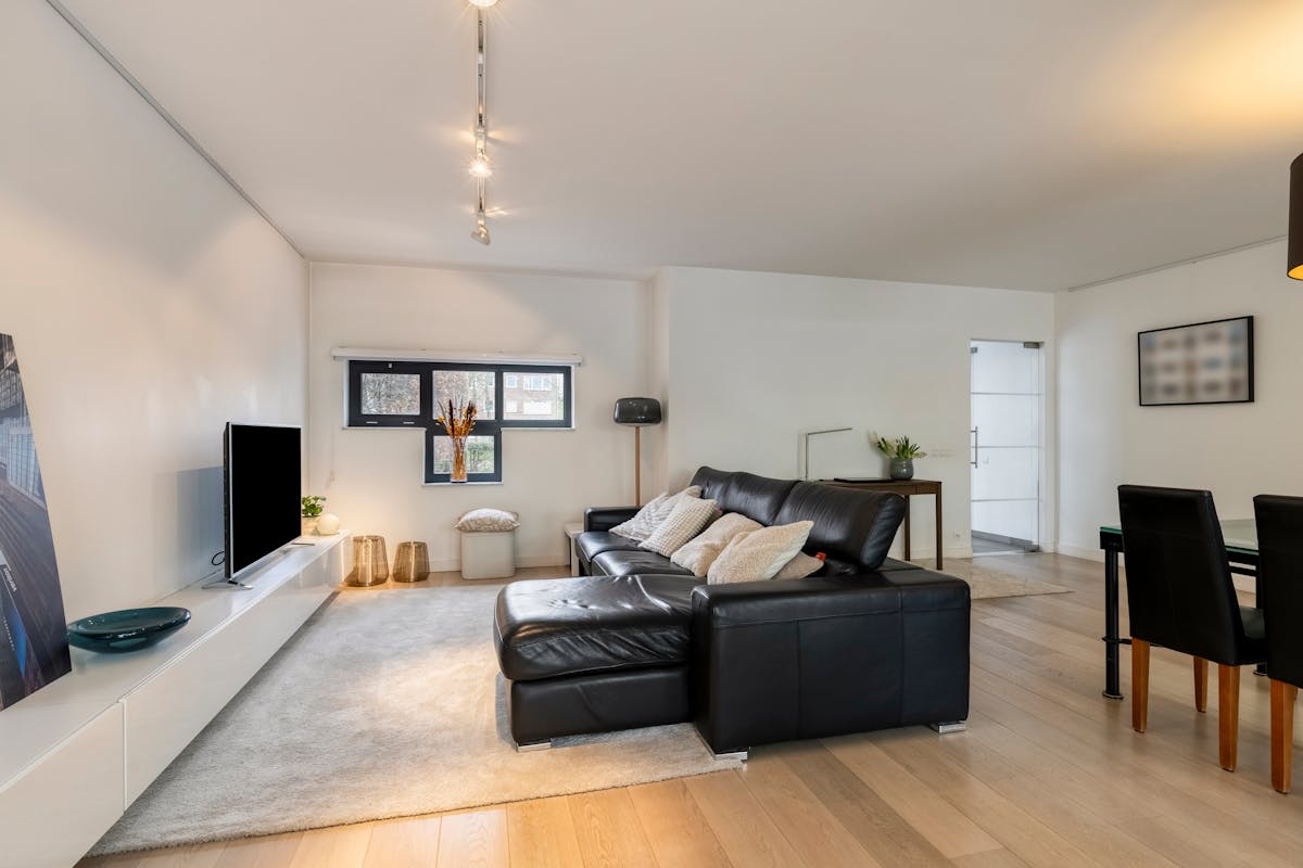 Uitzonderlijk ruime woning te koop in Wilrijk - foto 5