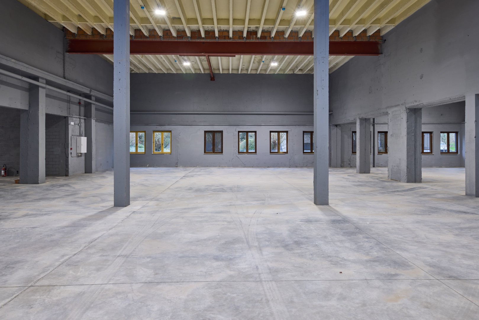 MAGAZIJNUNITS TE HUUR - foto 2