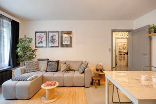 Ground floor apartment for sale in the heart of Ghent. This charming apartment combines comfort, space and an excellent location within...