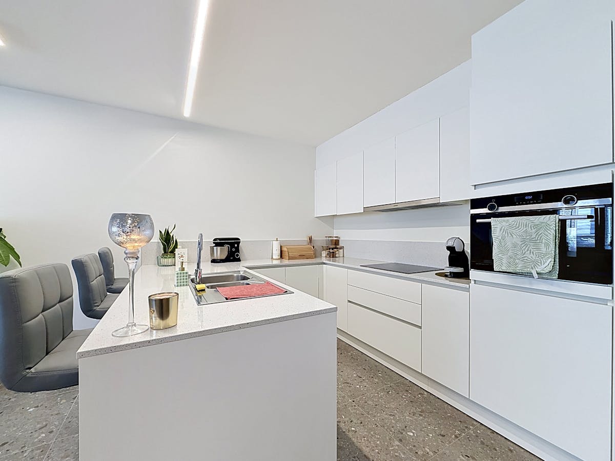Nieuwbouw appartement met 1 slaapkamer te huur in Veurne - foto 5