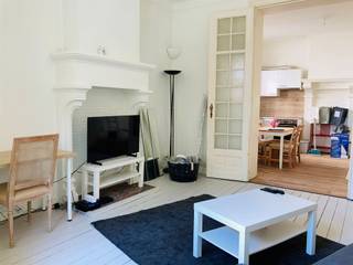 Beautiful furnished and renovated apartment-duplex, located on the ground floor and underground of a beautiful and pleasant Brussels house...