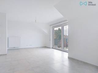 Proche des commodités et axes routiers, dans un nouveau clos résidentiel au calme, magnifique penthouse disponible immédiatement.Il est composé d'un...