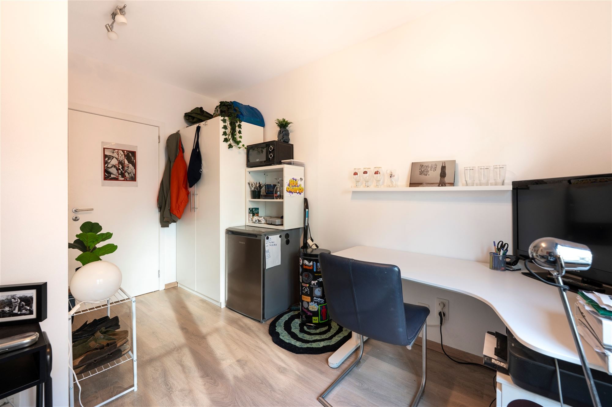 Gerenoveerde studentenkamer op het Eilandje - foto 4