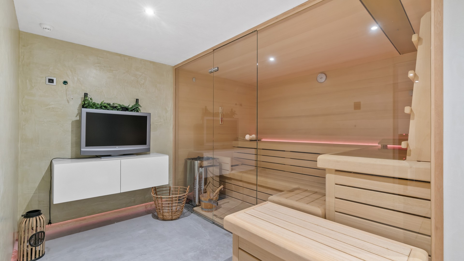 Energiezuinige woning met 4 slpkrs, zwembad en wellness in As - foto 3