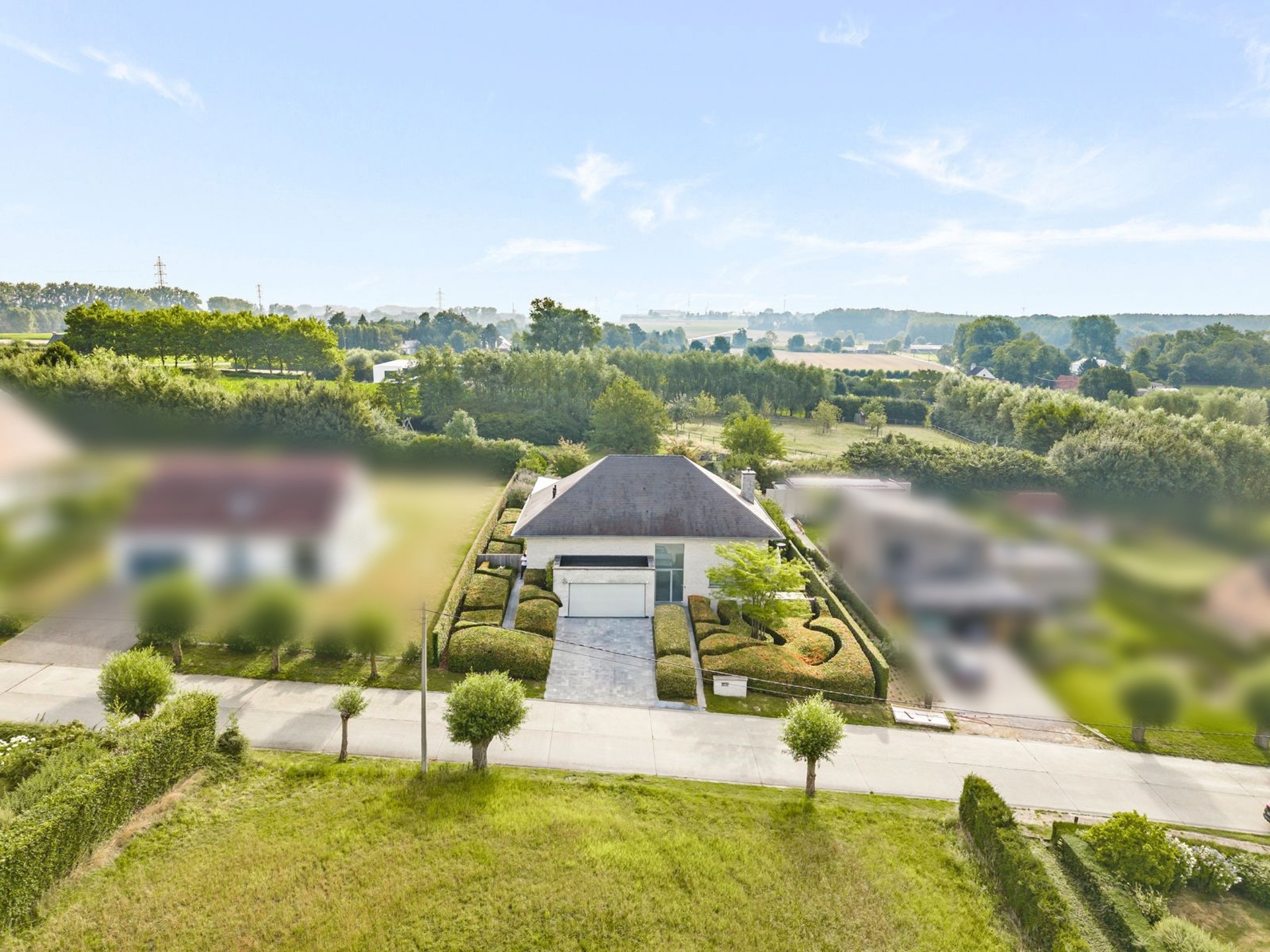 Grote villa met binnenzwembad op 9700m2, te Moregem - foto 5