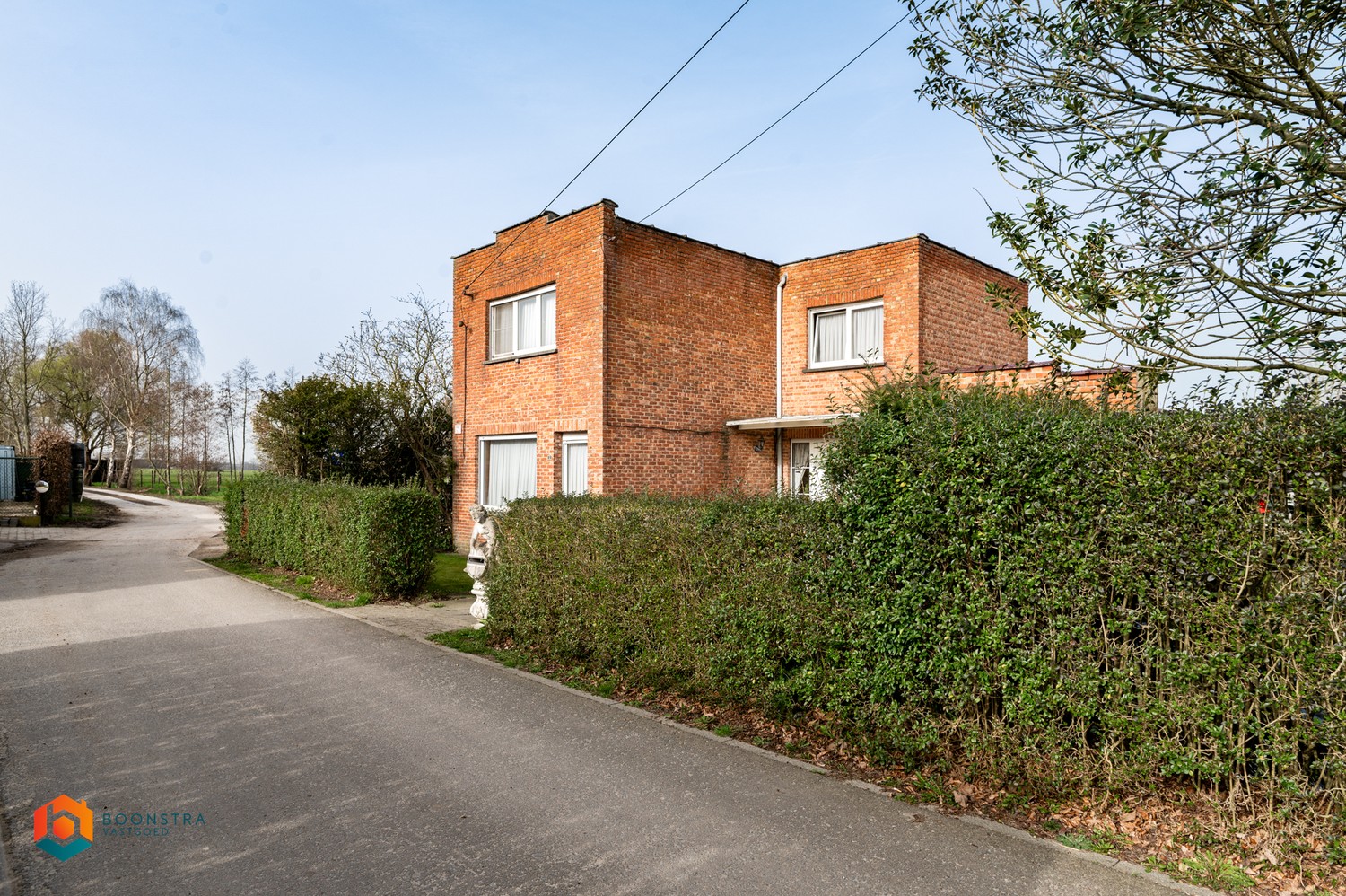 Te renoveren woning op uitzonderlijke locatie te Putte - foto 1