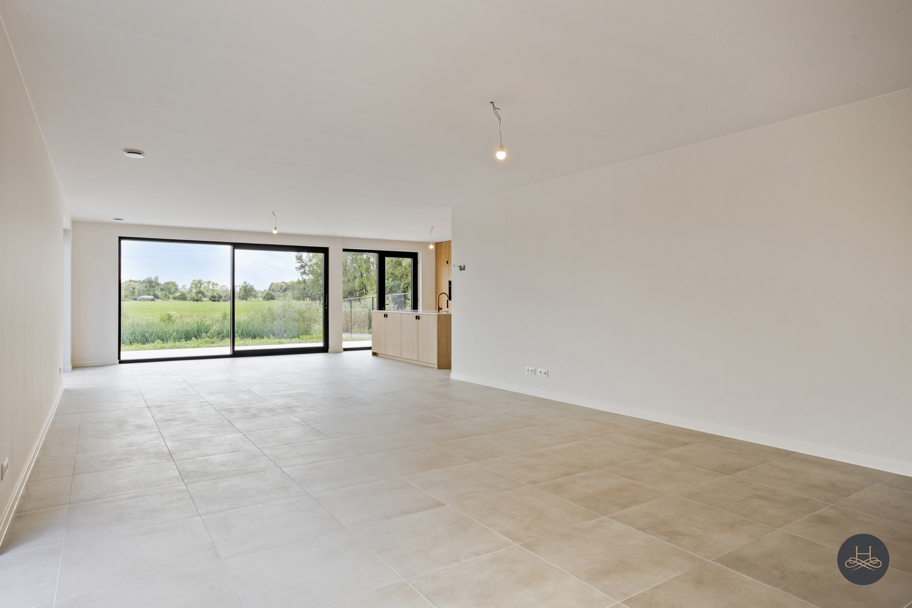 Hoogwaardig afgewerkte nieuwbouw villa met open zicht - foto 5