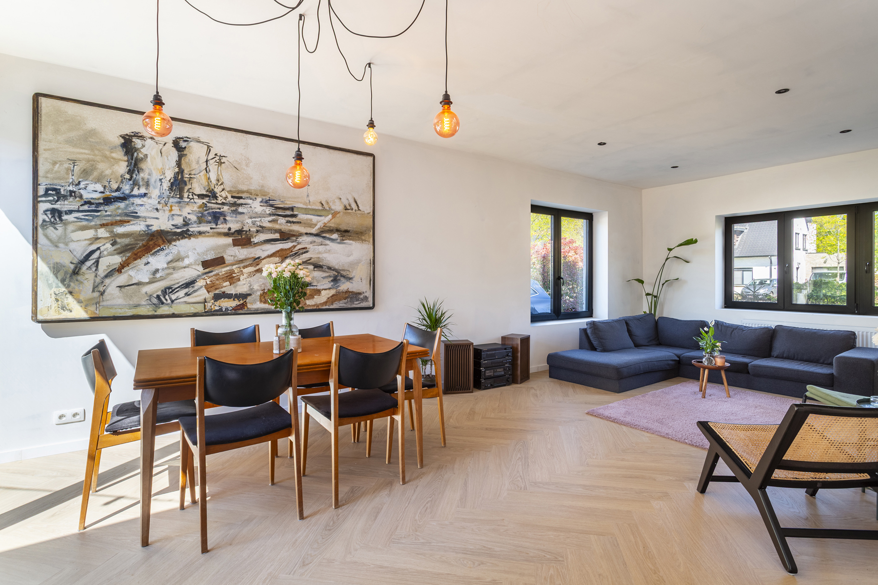 Brasschaat | Kwalitatief gerenoveerde halfopen bebouwing  - foto 3