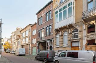 Unieke loft / creatieve ruimte in BoHoGelegen op een toplocatie in het hart van Borgerhout, biedt deze uiterst bijzondere loft op de Kattenberg 122...