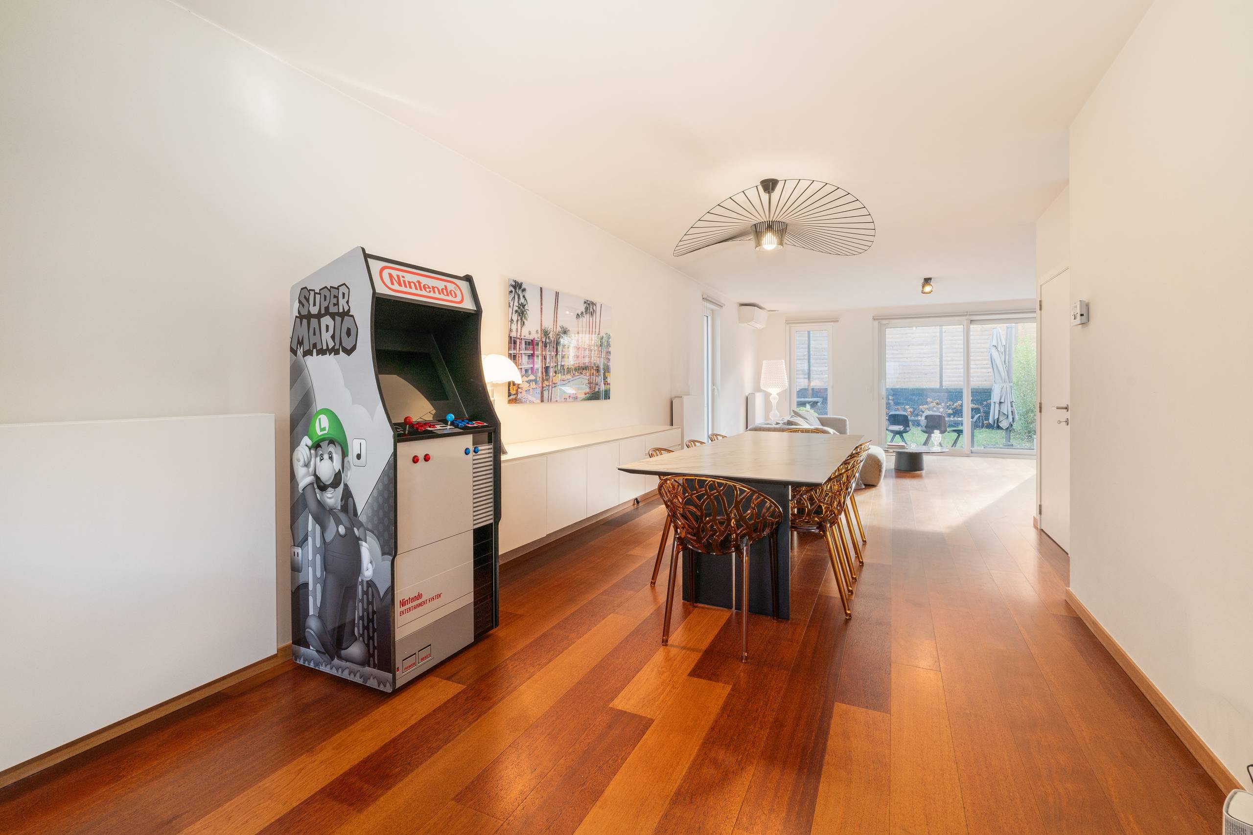 Halfopen huis in nieuwstaat met garage - foto 4