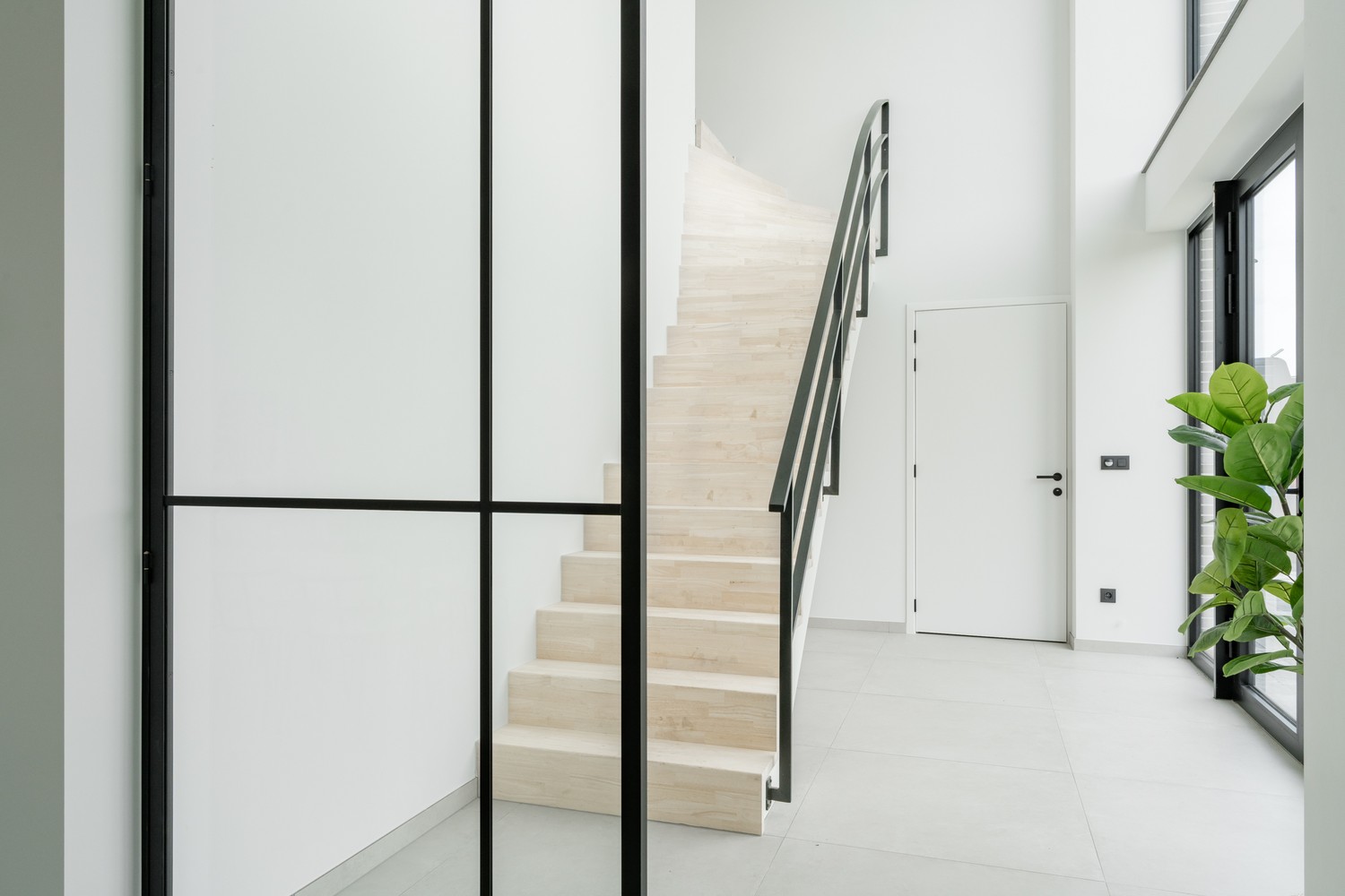 Prachtige moderne villa met 4 slaapkamers op een perceel van 700 m² te Lommel - foto 3