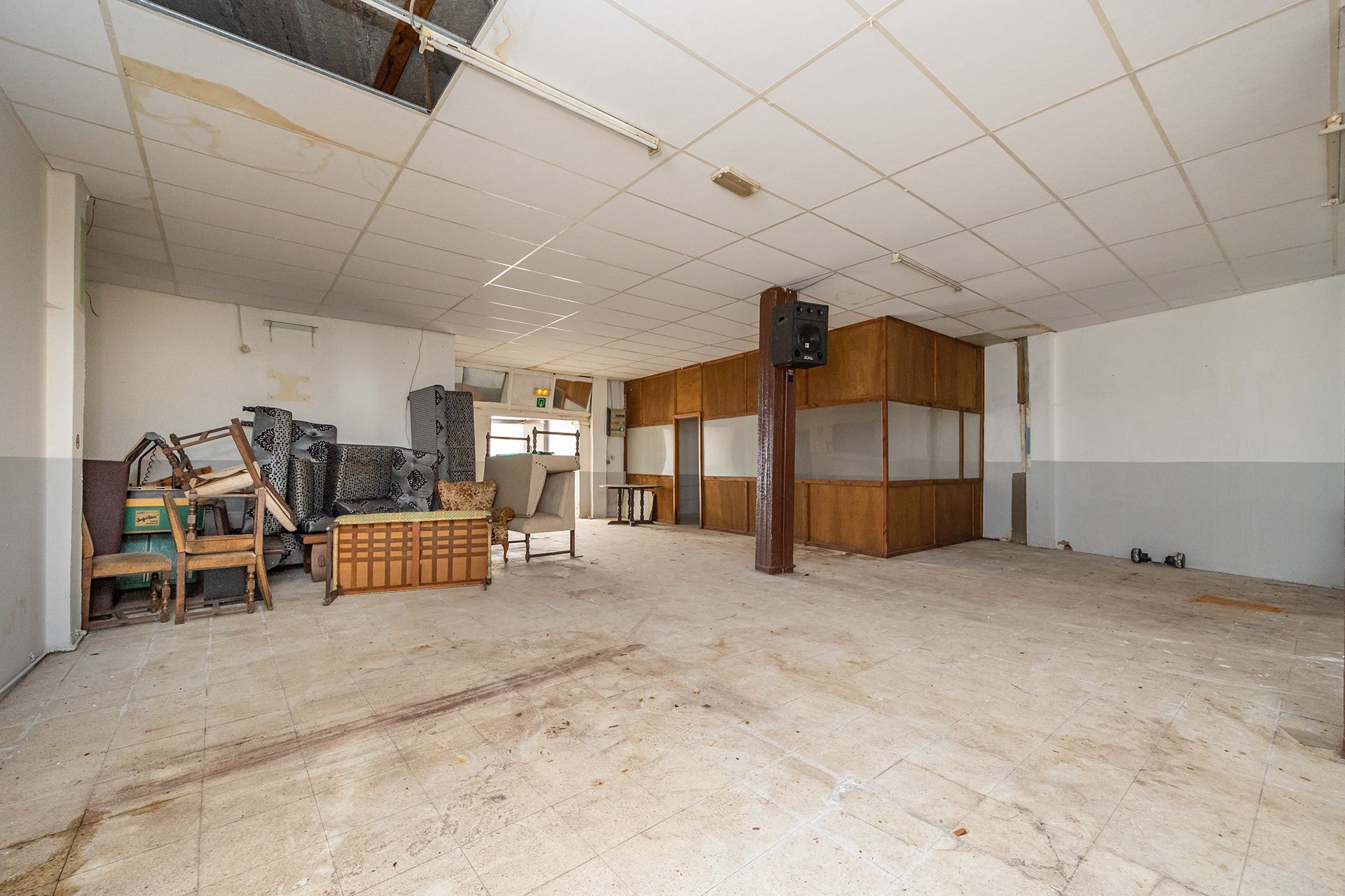 Te renoveren polyvalente ruimte in de bruisende Kievitwijk - foto 5