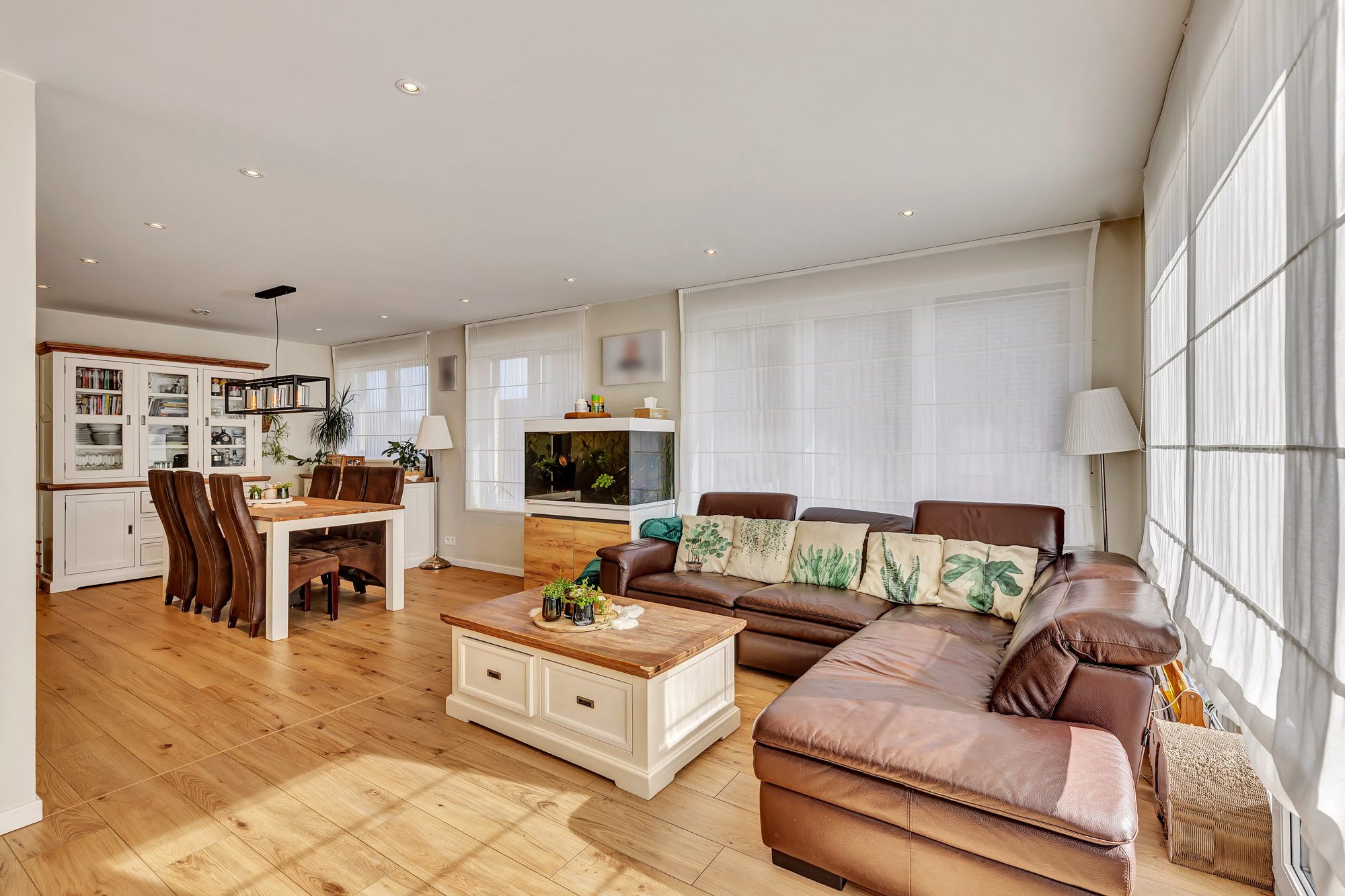 House for sale in Dilbeek with 3 bedrooms - photo 1