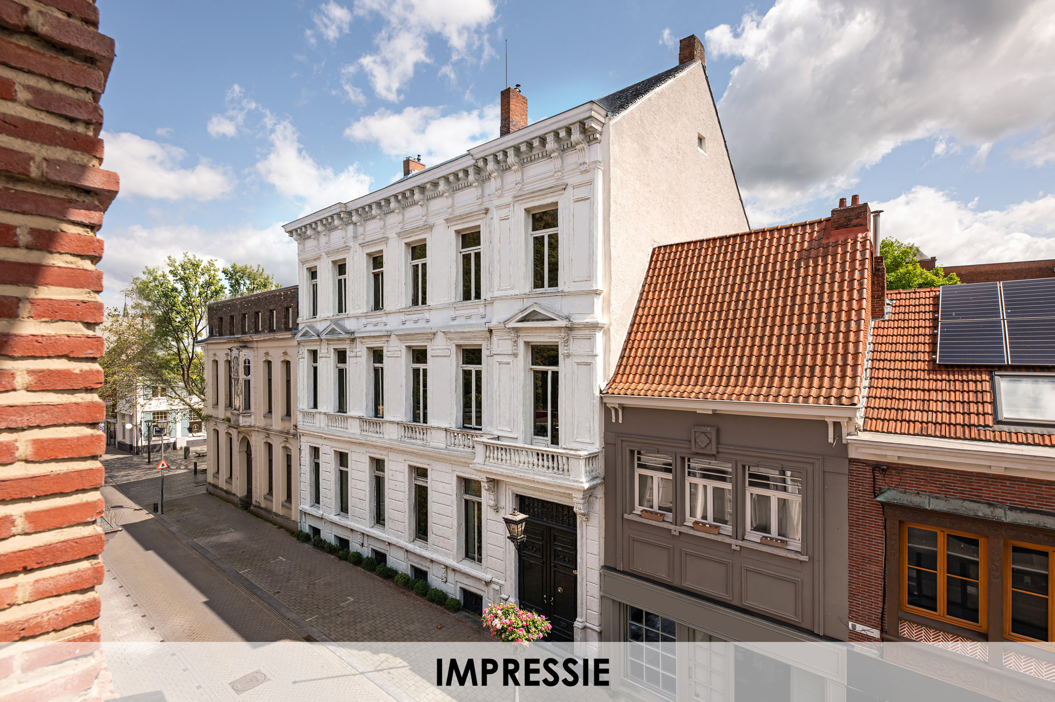 Appartement van 208m² + terras in uniek en historisch kader - foto 1