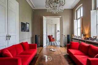 Dit uitzonderlijke kasteeldomein, gelegen op een royaal perceel van 12.401 m² en wordt omringd door een prachtig aangelegde parktuin die...