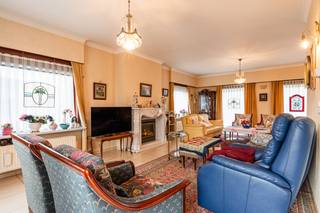 In de Vlamingstraat in het landelijke en gegeerde Sint-Laureins bevindt zich deze charmante villa, rustig gelegen en toch op korte afstand van...