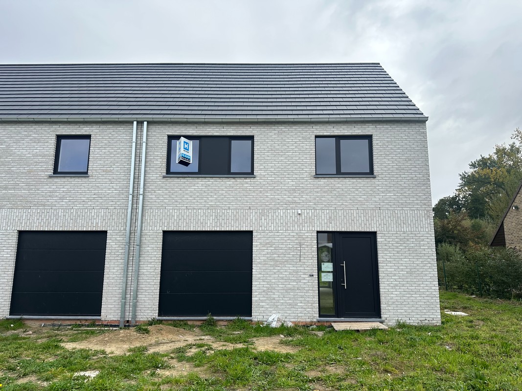 2 halfopen nieuwbouwwoningen te Merelbeke - photo 1