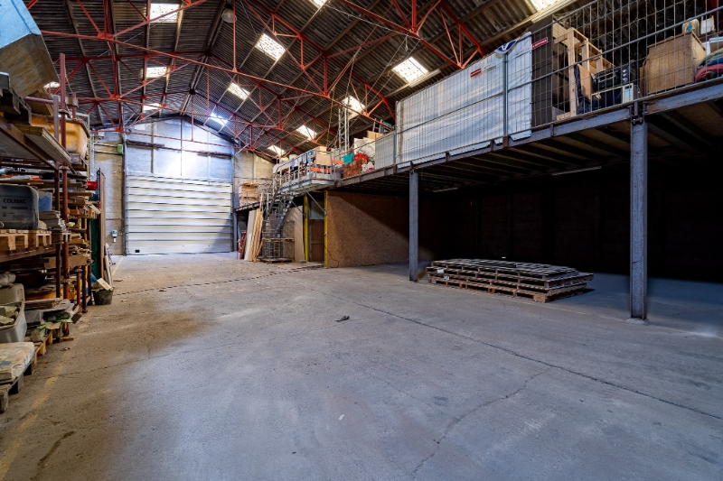 855m² loodsen op 1816m² - photo 4