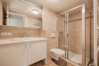 Modern and stylish 1-bedroom apartment with terrace. This first-floor apartment welcomes you into a bright, open living space with a spacious...