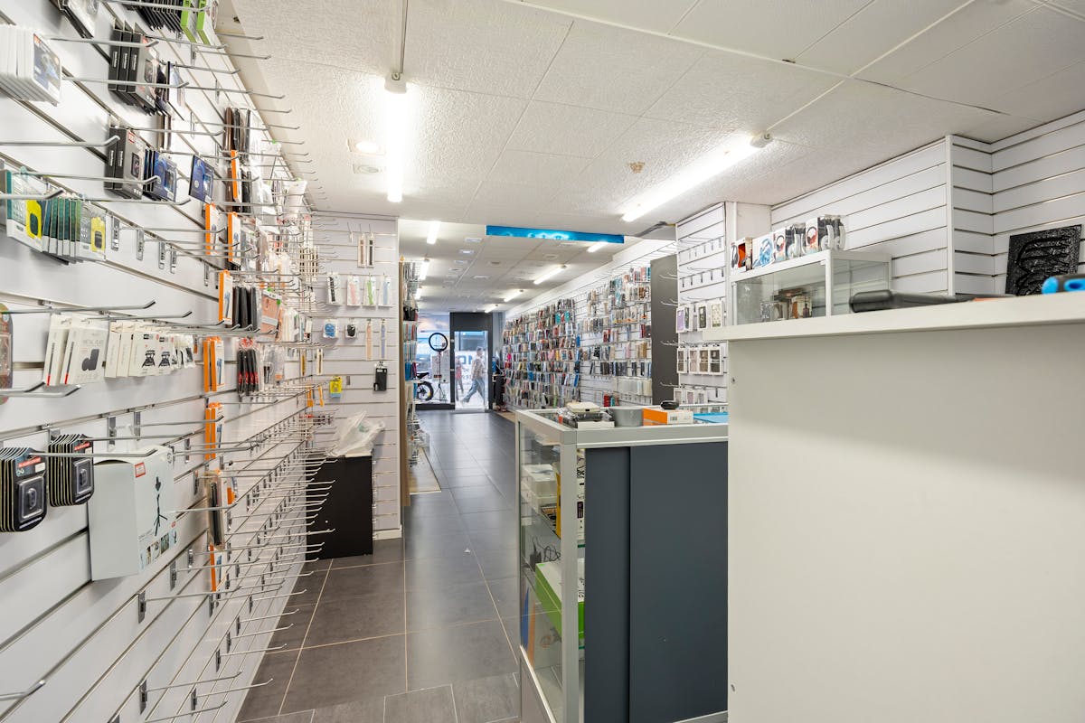 m² commercial property for sale at a prime location in Hasselt - photo 5