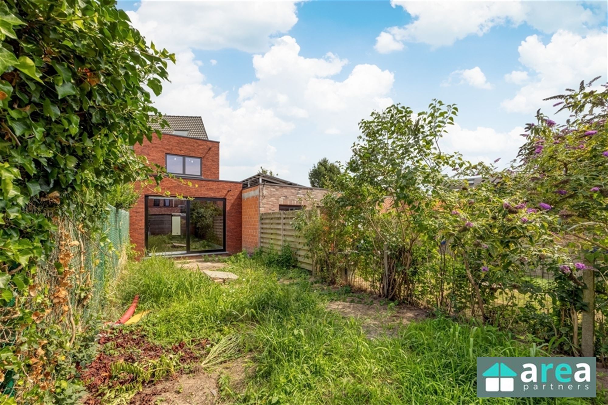 Casco gezinswoning met tuin op toplocatie in Schoten - foto 1