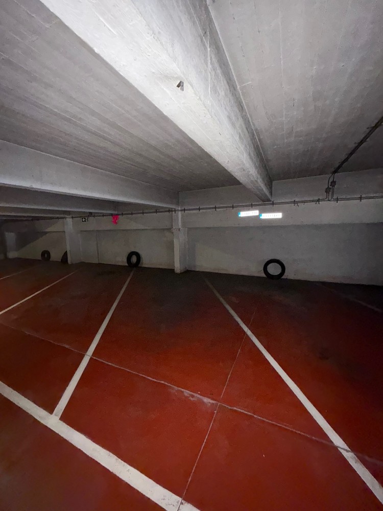 PARKING CENTRUM - photo 1