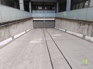 <p><span>Are you looking for a safe and practical parking solution in downtown Vilvoorde? Then this double underground parking space, with two spots in a row, is exactly what you’re looking for.</span></p><p><span>Located in a well-maintained underground parking garage, this parking space offers a secure and easily accessible parking solution for two cars or for one car combined with extra storage or maneuvering space.</span></p><p><span>Thanks to its central location, you’ll be within walking distance of shops, restaurants, the train station, and other amenities. Plus, you’ll enjoy quick access to the main thoroughfares.</span></p><p><span>This parking space is not only ideal for personal use but also represents an attractive investment. Demand for parking spaces in the center of Vilvoorde remains high, making this an appealing opportunity for investors.</span></p><p><span>Interested? Contact us today for more information or to schedule a viewing.</span></p><p><span> </span></p>