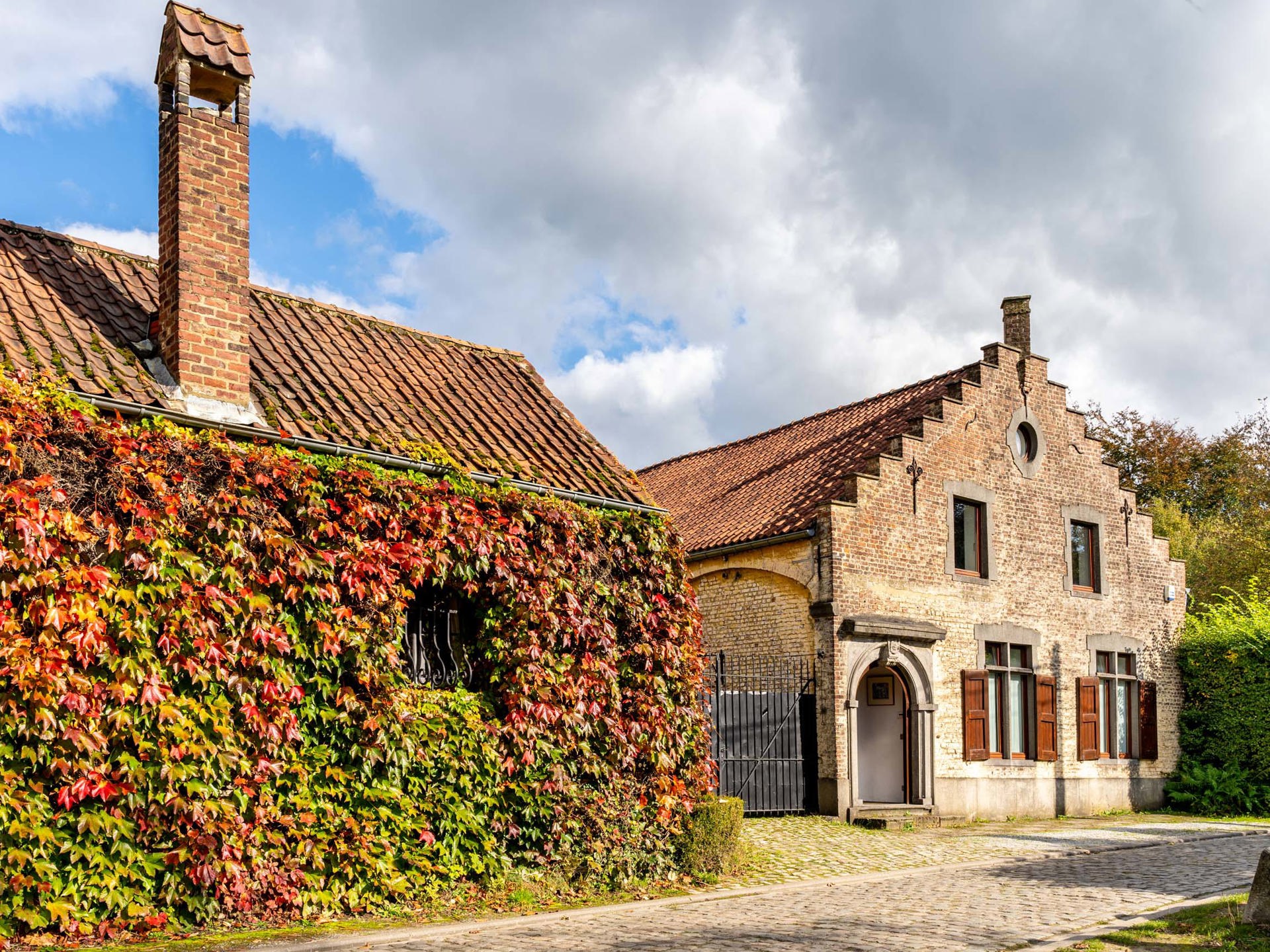 House for sale in Lasne-Chapelle-Saint-Lambert with 7 bedrooms - photo 1