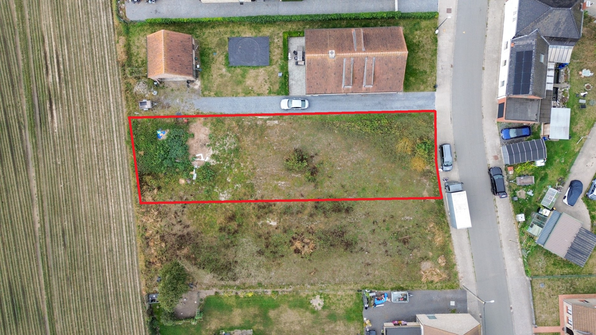 Mooi gelegen perceel bouwgrond voor open bebouwing, 804 m², Bovekerke. - foto 4