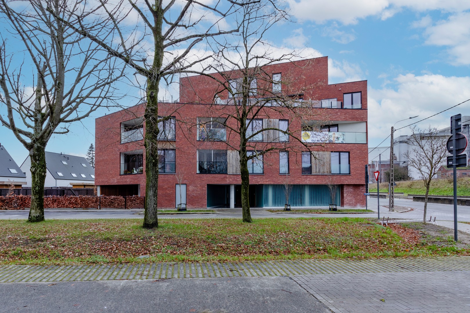 Te koop: Gelijkvloersappartement in residentie Camelia, centrum Roeselare - foto 1