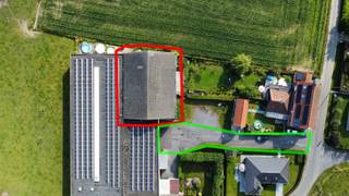 Ontdek deze veelzijdige loods van 480 m², inclusief een verdieping van 160 m². Uitgerust met een stevige polierbetonvloer en een grote...
