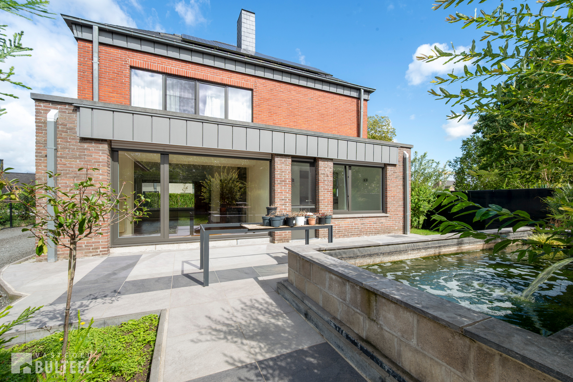 Open bebouwing met 3 slaapkamers en tuin. - foto 4