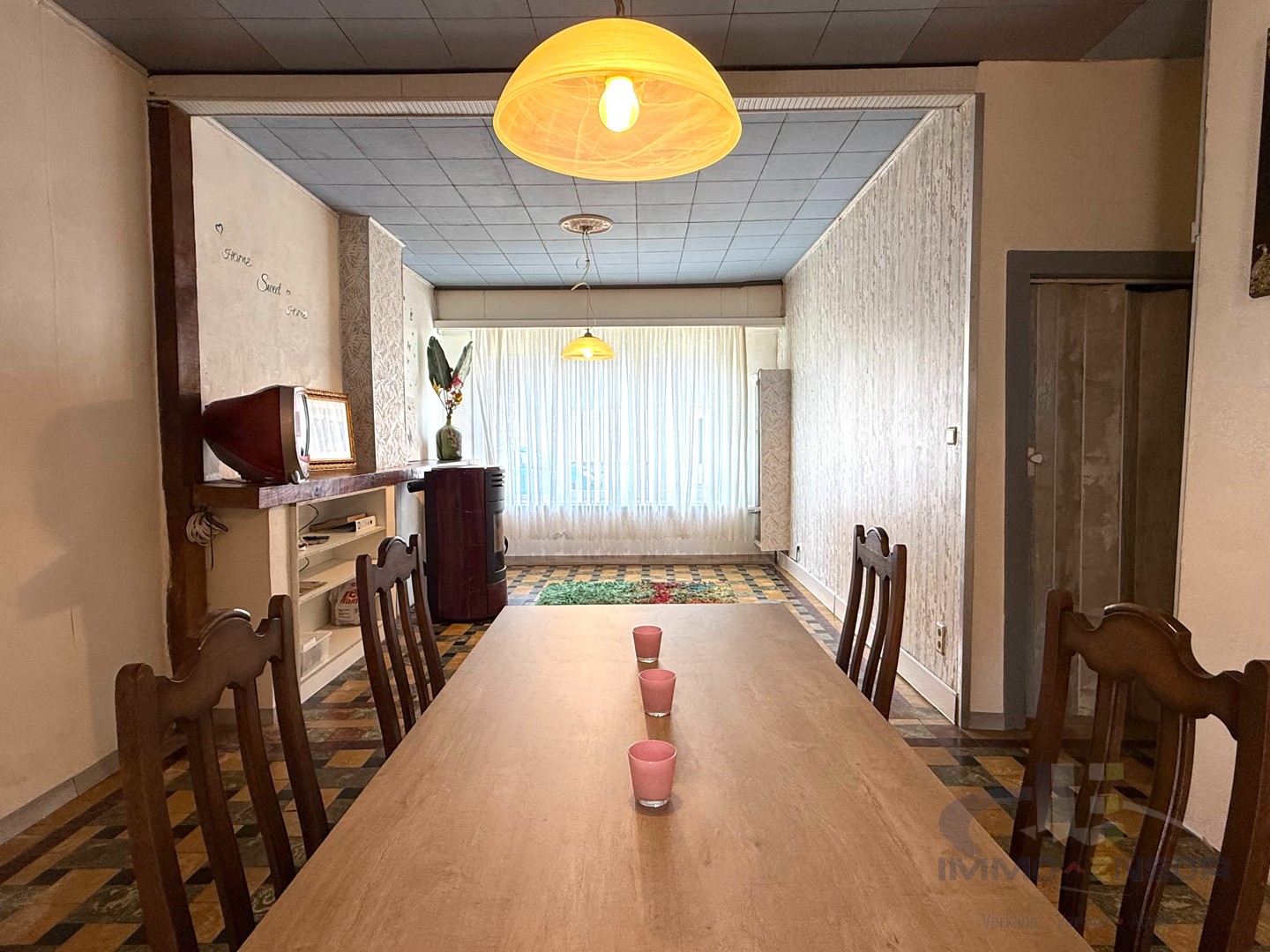 Halfopen woning met binnentuin en veel ruimte - foto 3