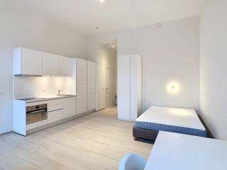 In het hartje van Leuven, in de mooiste straat van het centrum, bevindt zich deze prachtige studio in een karaktervol gebouw dat volledig...