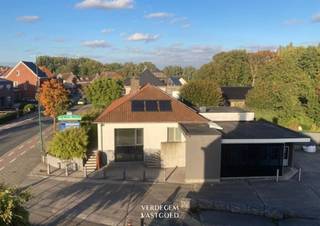<p><span>Location<br /><br /><br /><br /></span></p><p><span>Villa with warehouse<br /><br /></span></p>