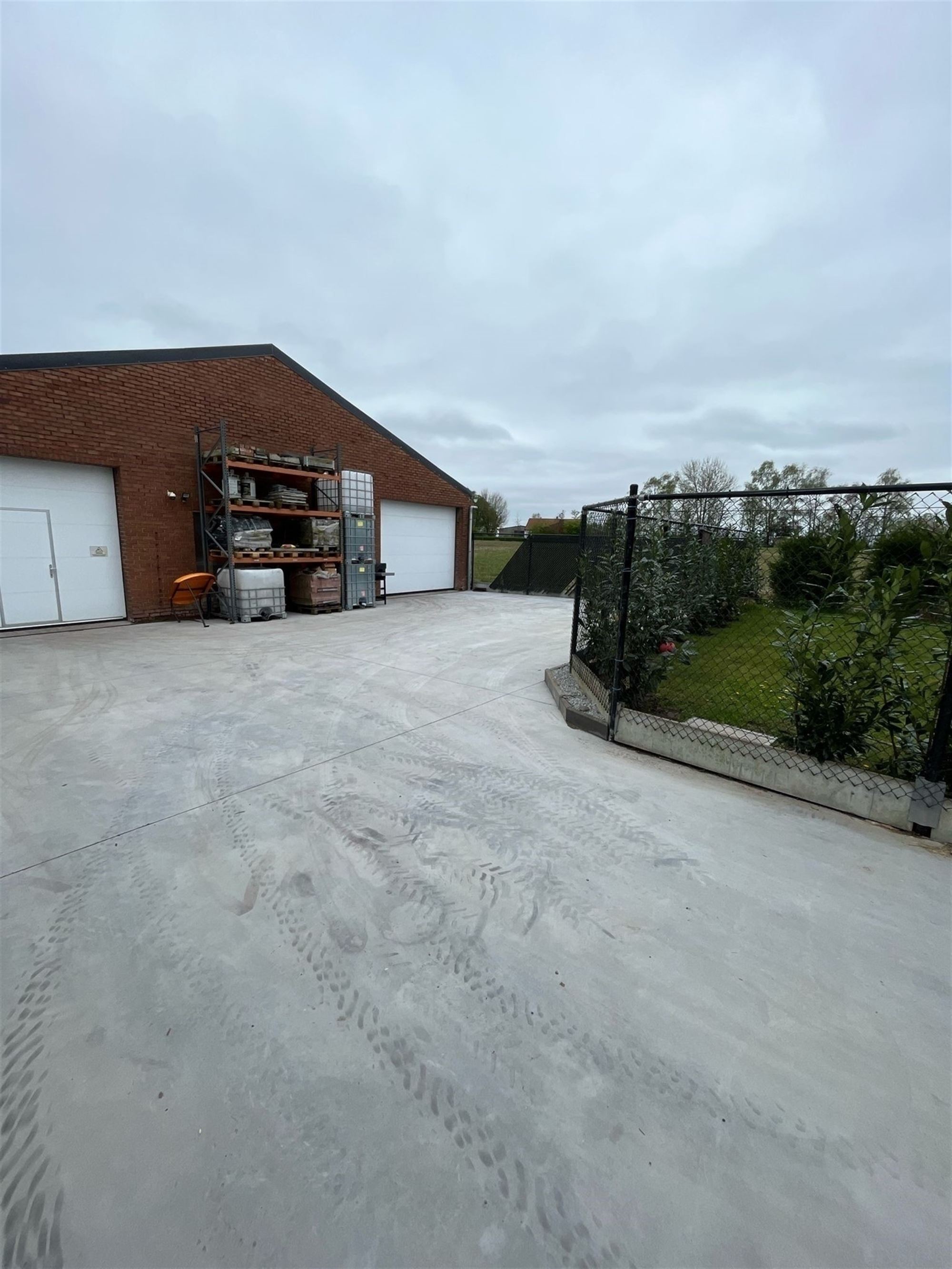 Woning met Loods - foto 4