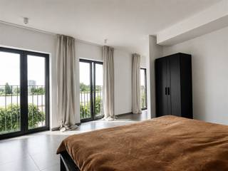<p><span>Verdieping 2</span></p><p><span>woonkamerOppervlakte: 40,0m²</span></p><p><span>slaapkamer 1Oppervlakte: 18,5m²</span></p><p><span>badkamer(s)Oppervlakte: 4,1m²</span></p><p><span> </span></p>