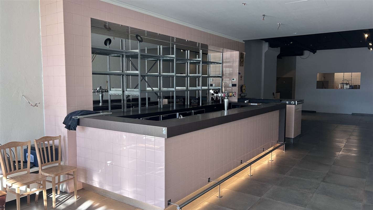 Polyvalente ruimte (horeca, winkel, kantoren, showroom,...)  - foto 5