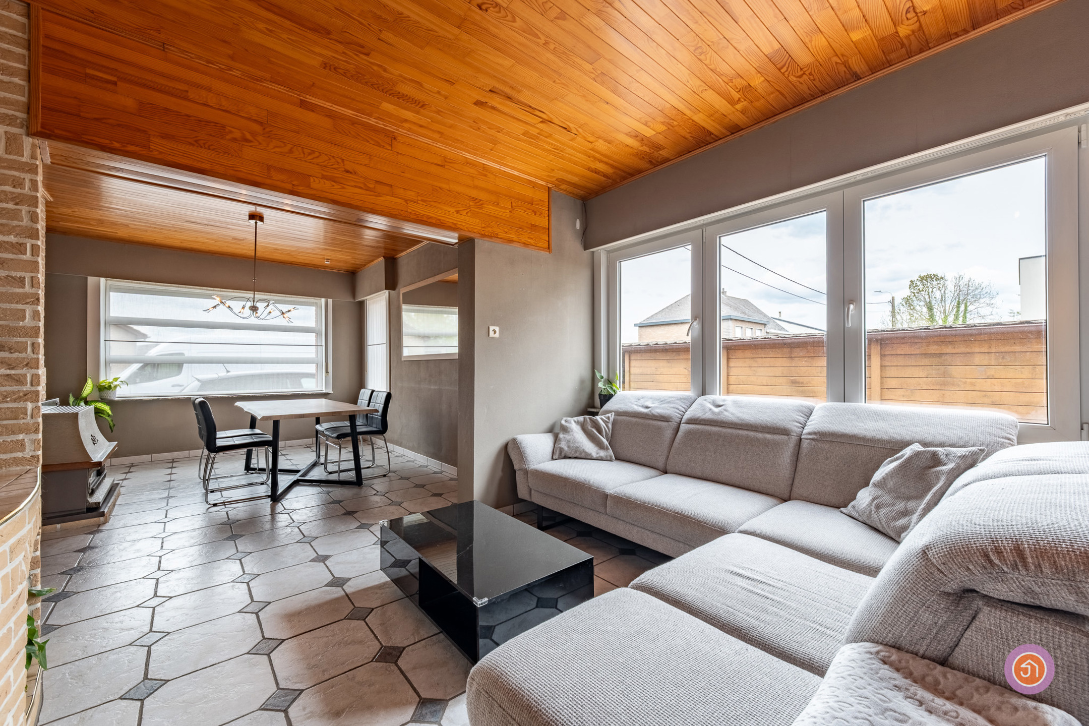 Gerenoveerde instapklare driegevelwoning in rustige straat - foto 4