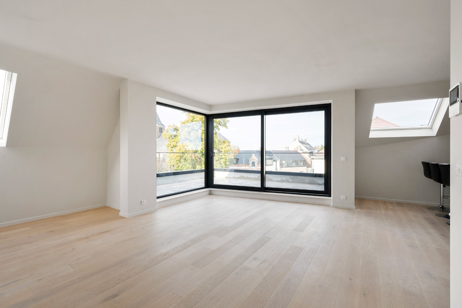 Appartement op de 2de verdieping in Oosteeklo - foto 4