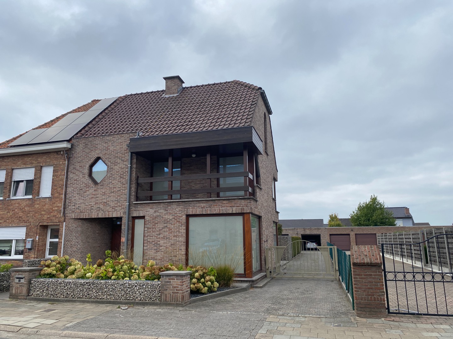 Maison à vendre à Zelzate avec 3 chambres - photo 1