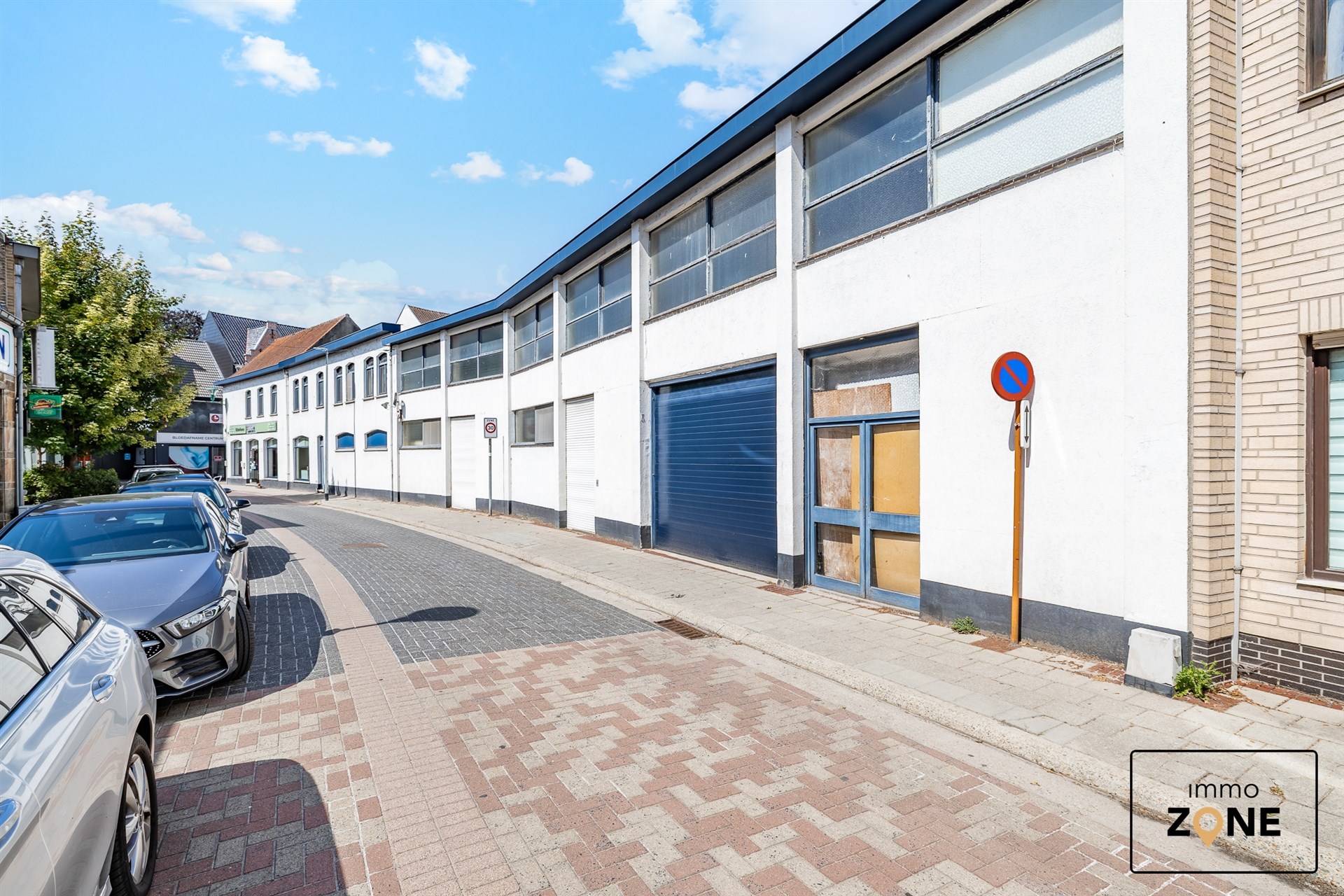 Handelspand met appartement te koop in het centrum van Hamme - foto 2