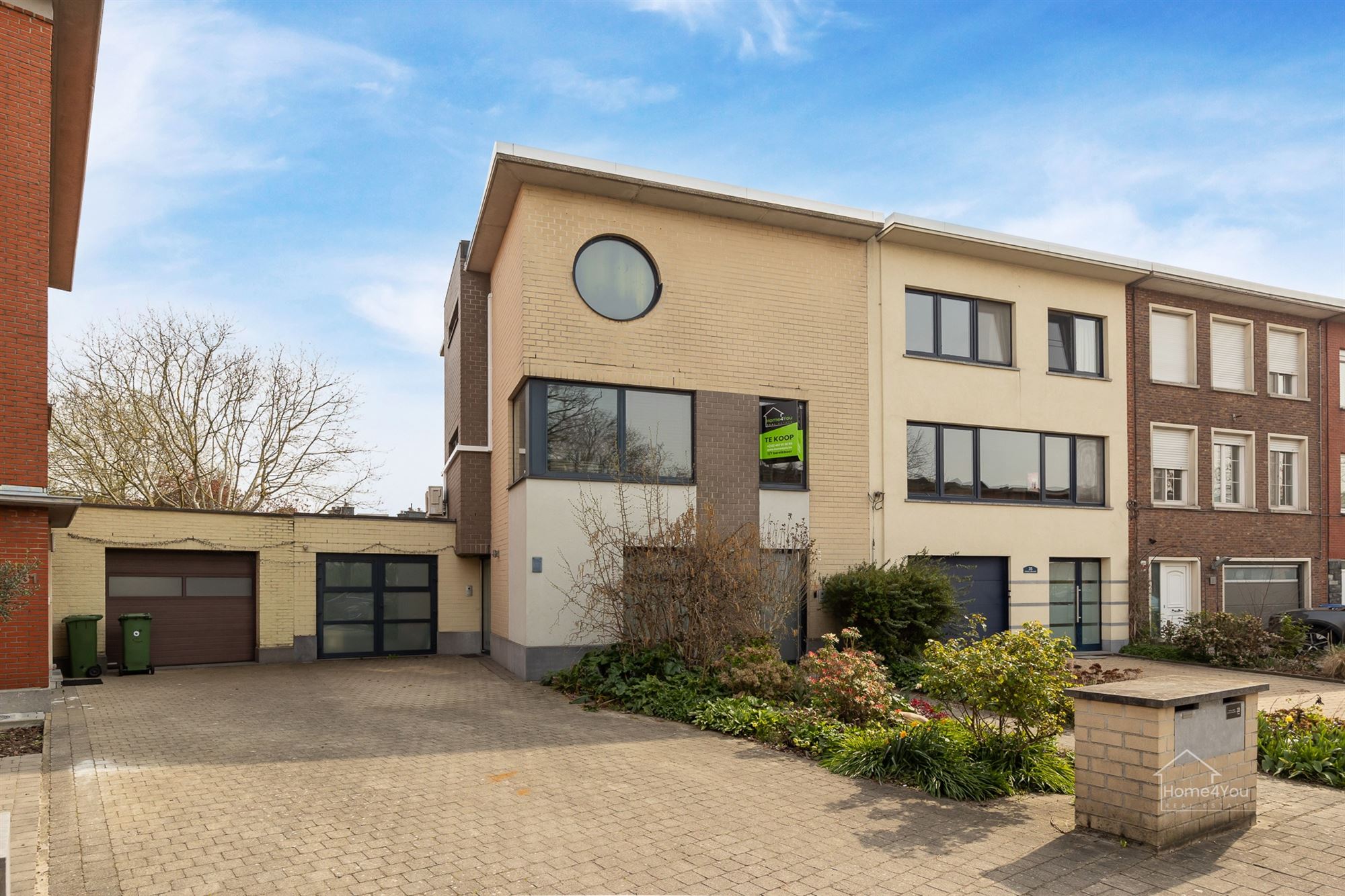 Gerenoveerd duplexappartement met privé-ingang en terras - foto 2