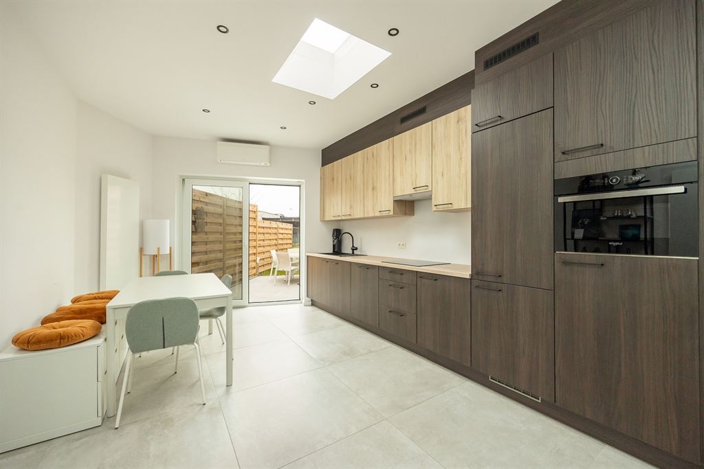 Volledig gerenoveerder woning vlakbij centrum Lier - foto 2