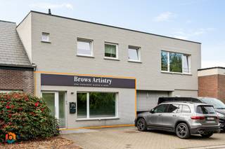 Op een goede locatie te Beerzel bevindt zich dit ruim kantoorruimte van 180 m². U bevindt zich hier vlakbij belangrijke invalswegen, winkels,...