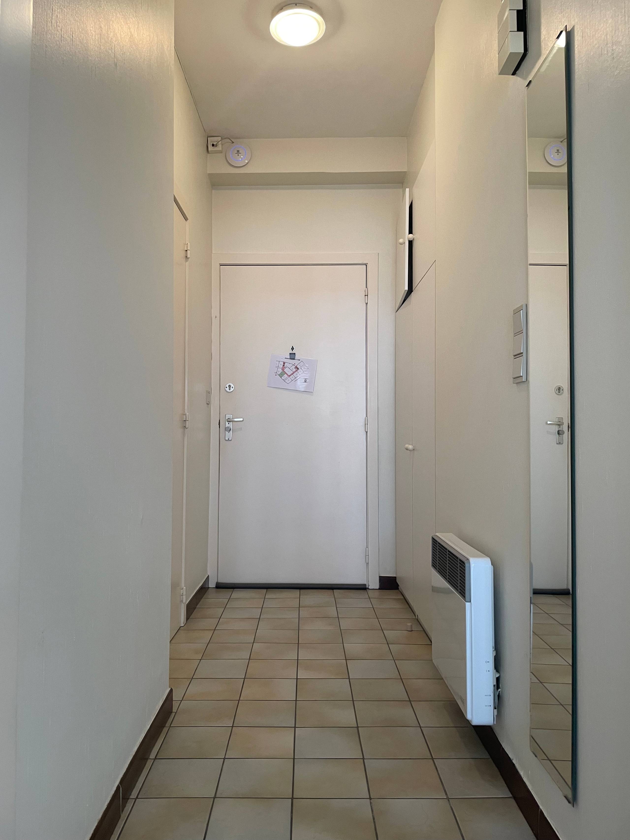 Assistentieflat in hartje Mechelen - photo 4