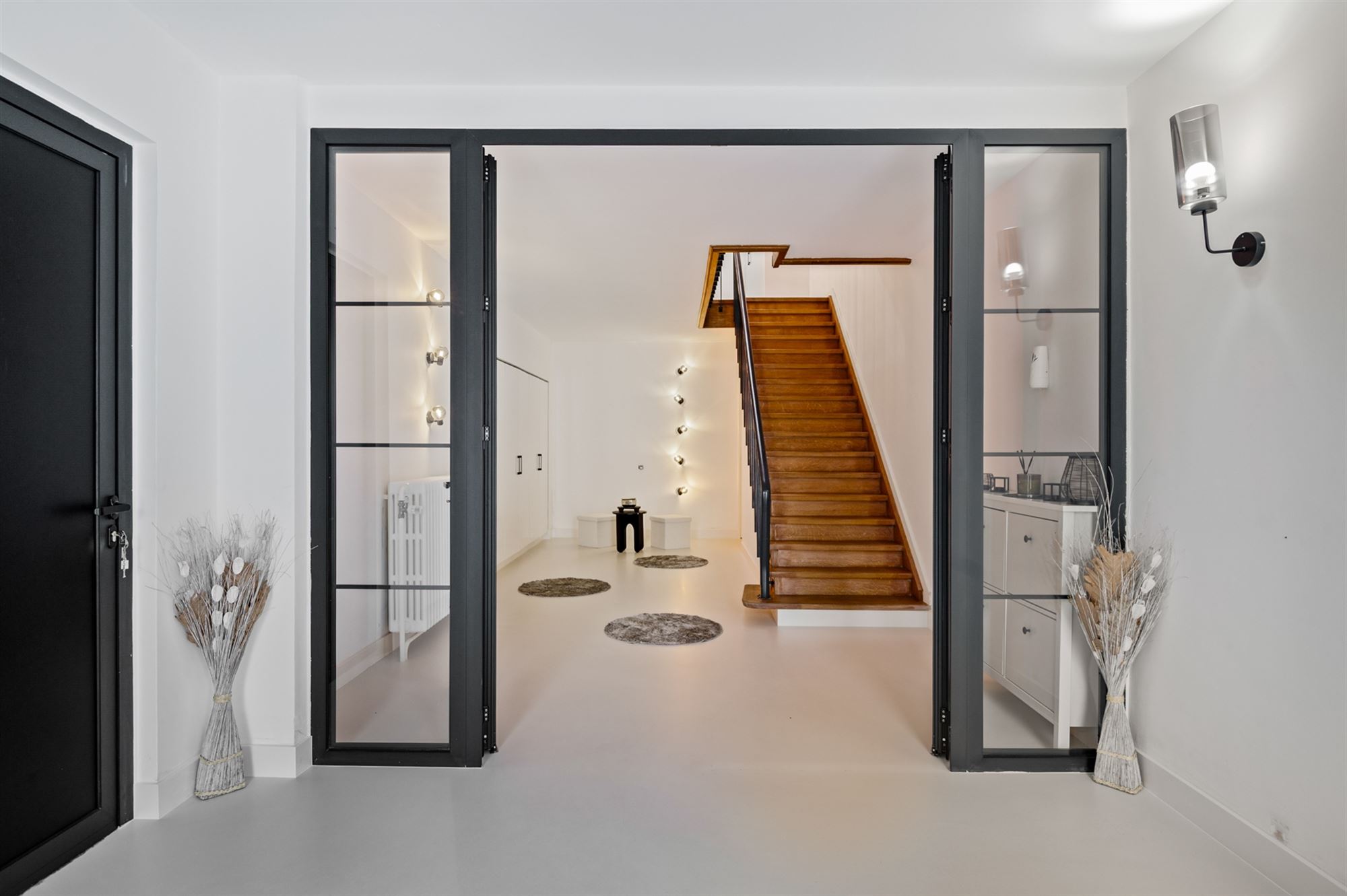 Prestigieuze woning met gelijkvloerse kangoeroewoning. - foto 3